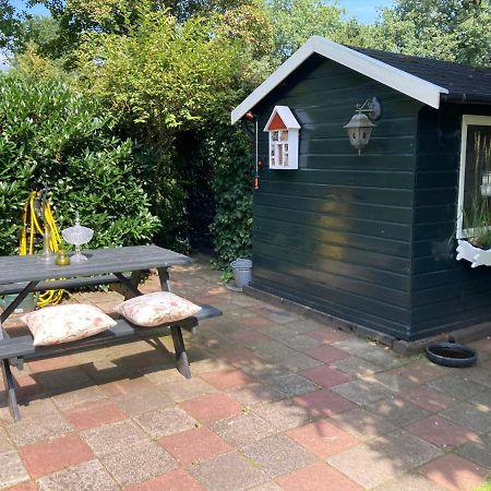 Charmant Chalet Op Een Bospark Op De Veluwe Villa พุทเทิน ภายนอก รูปภาพ