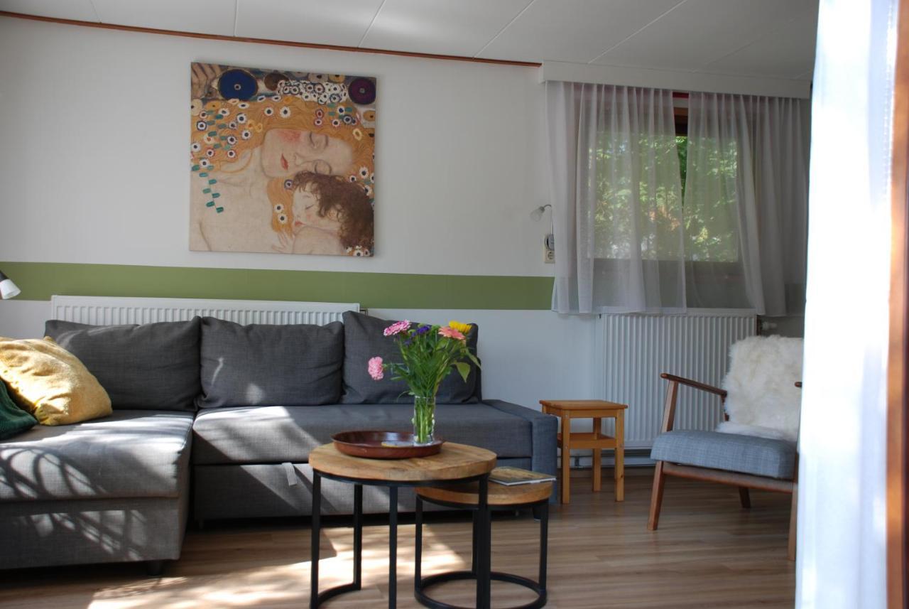 Charmant Chalet Op Een Bospark Op De Veluwe Villa พุทเทิน ภายนอก รูปภาพ